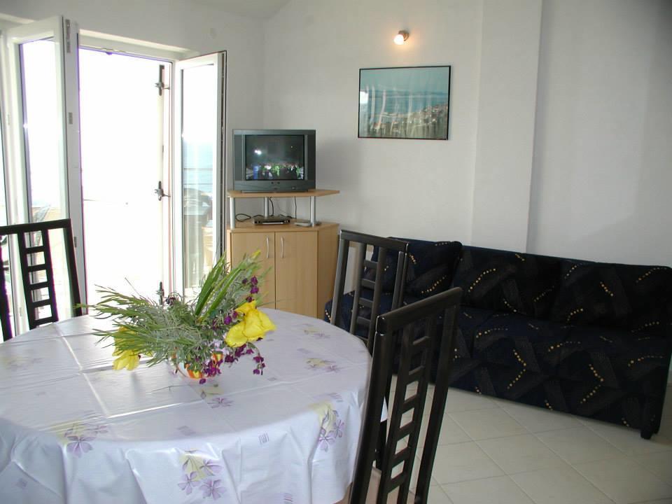 Njofra Banj Apartment Екстериор снимка